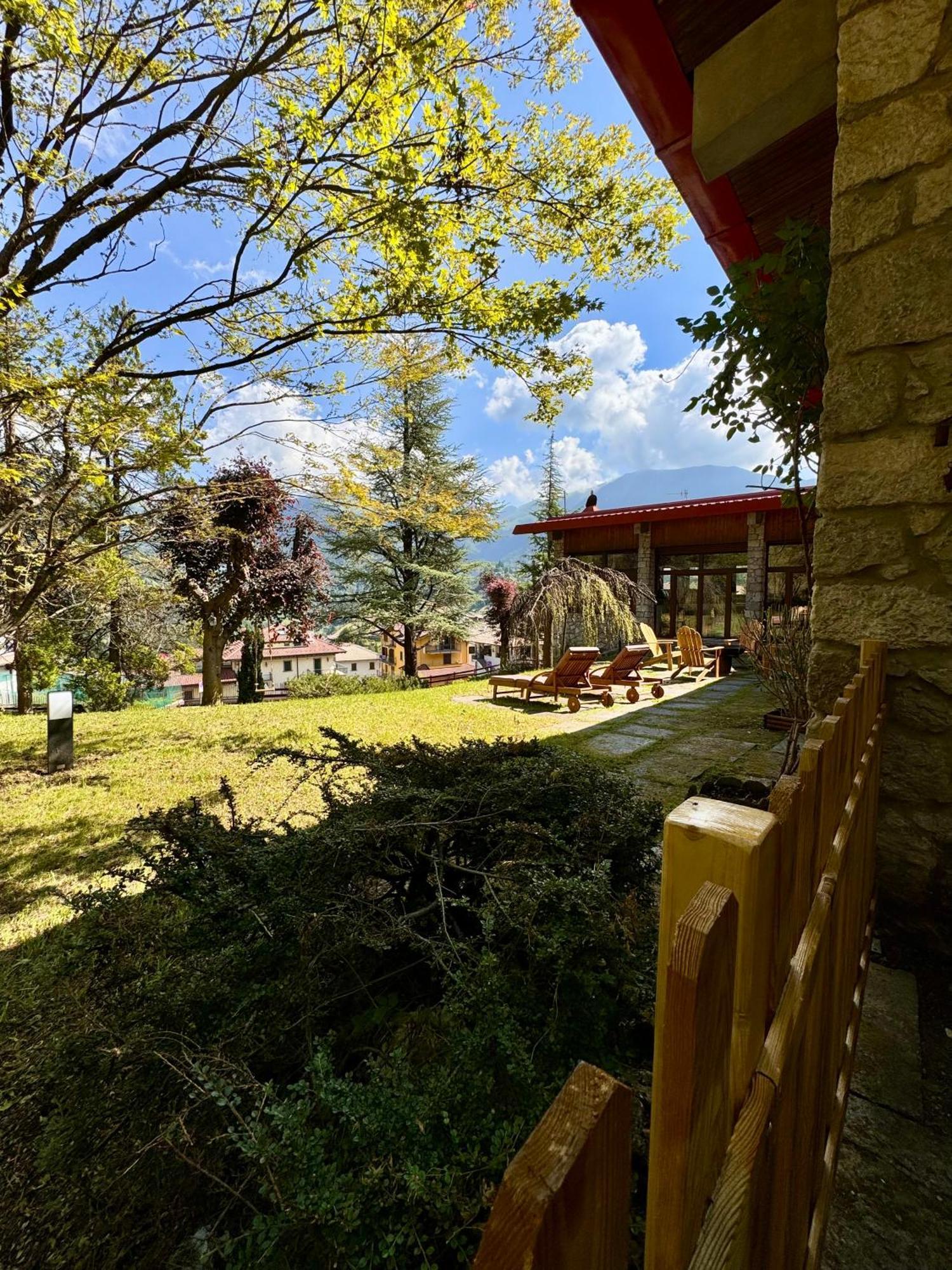 Villa Drago Chalet Oltre il Colle Exterior foto