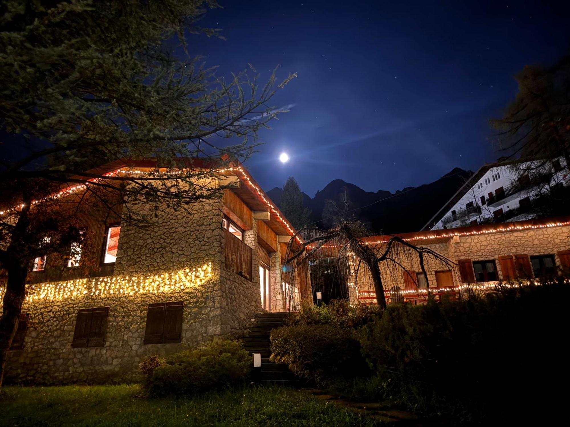 Villa Drago Chalet Oltre il Colle Exterior foto